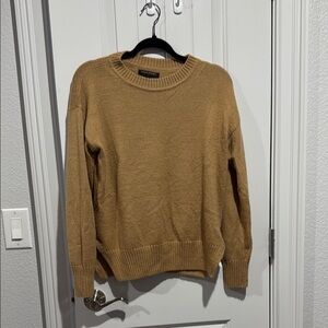 Banana Republic Classic Camel Sweater